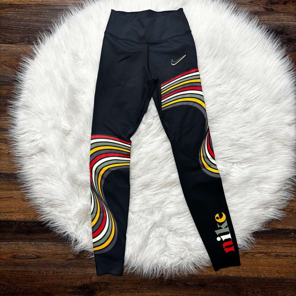 Nike ONE Luxe Mid-Rise Leggings in Black with Colorful Wavy Graphic size XS